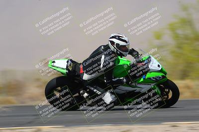 media/Mar-28-2022-Superbike Trackdays (Mon) [[b8603d0f67]]/Open Track Time/Turn 3 Inside/